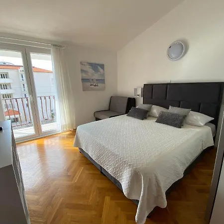 Apartment Milkovic Tucepi